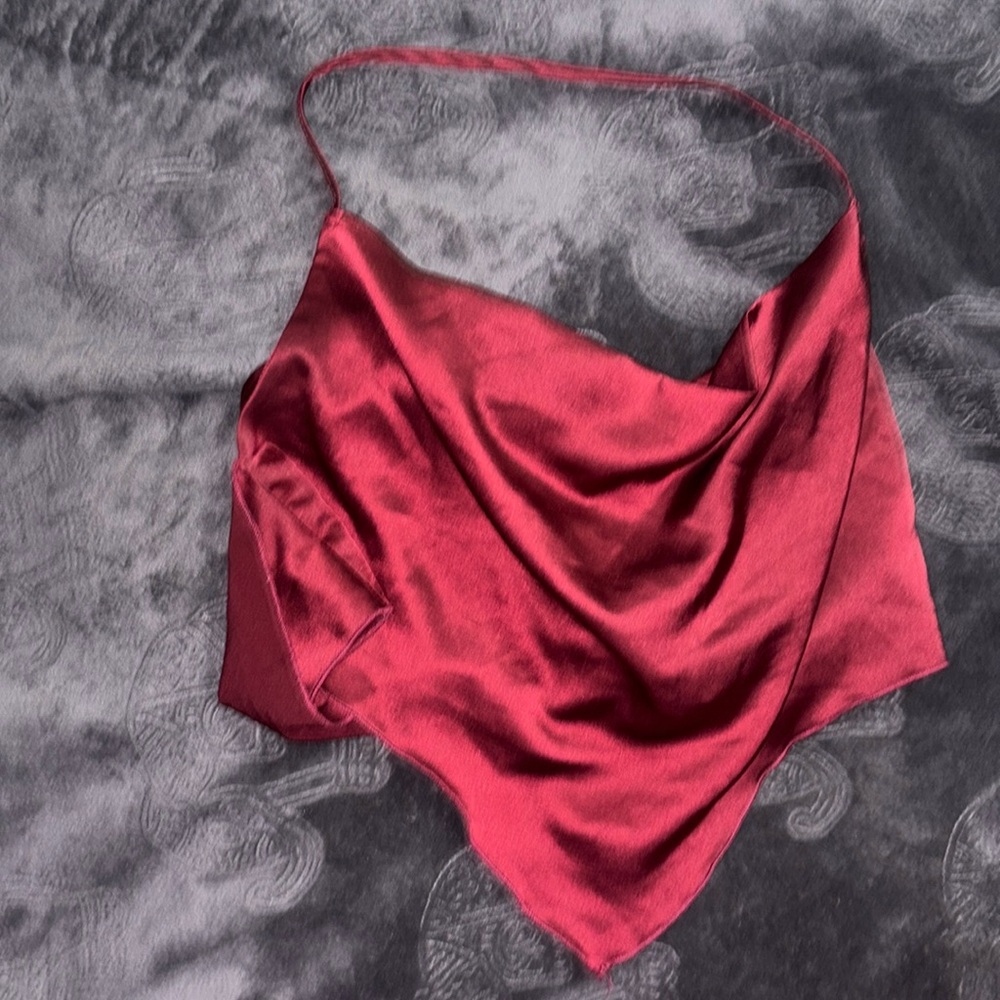 Garnet tie back top